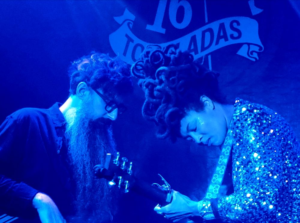 valerie june 16 toneladas