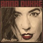 Portada de 'Reborn Wild' de Anna Dukke.