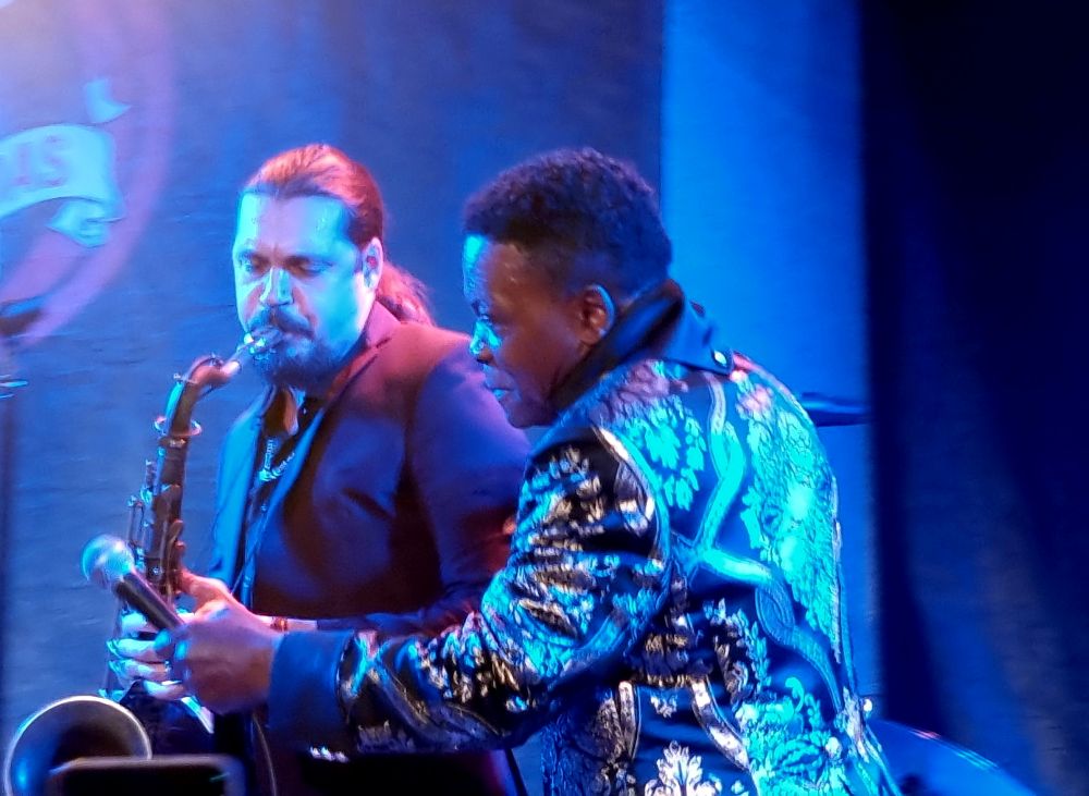 lee fields 16 toneladas