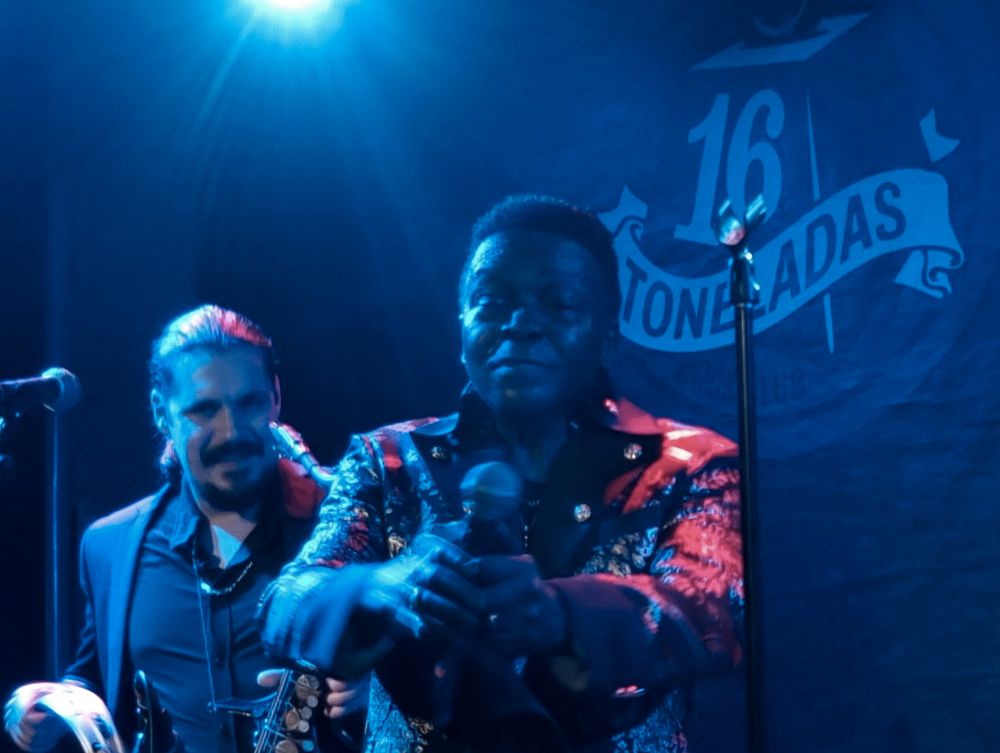 lee fields 16 toneladas