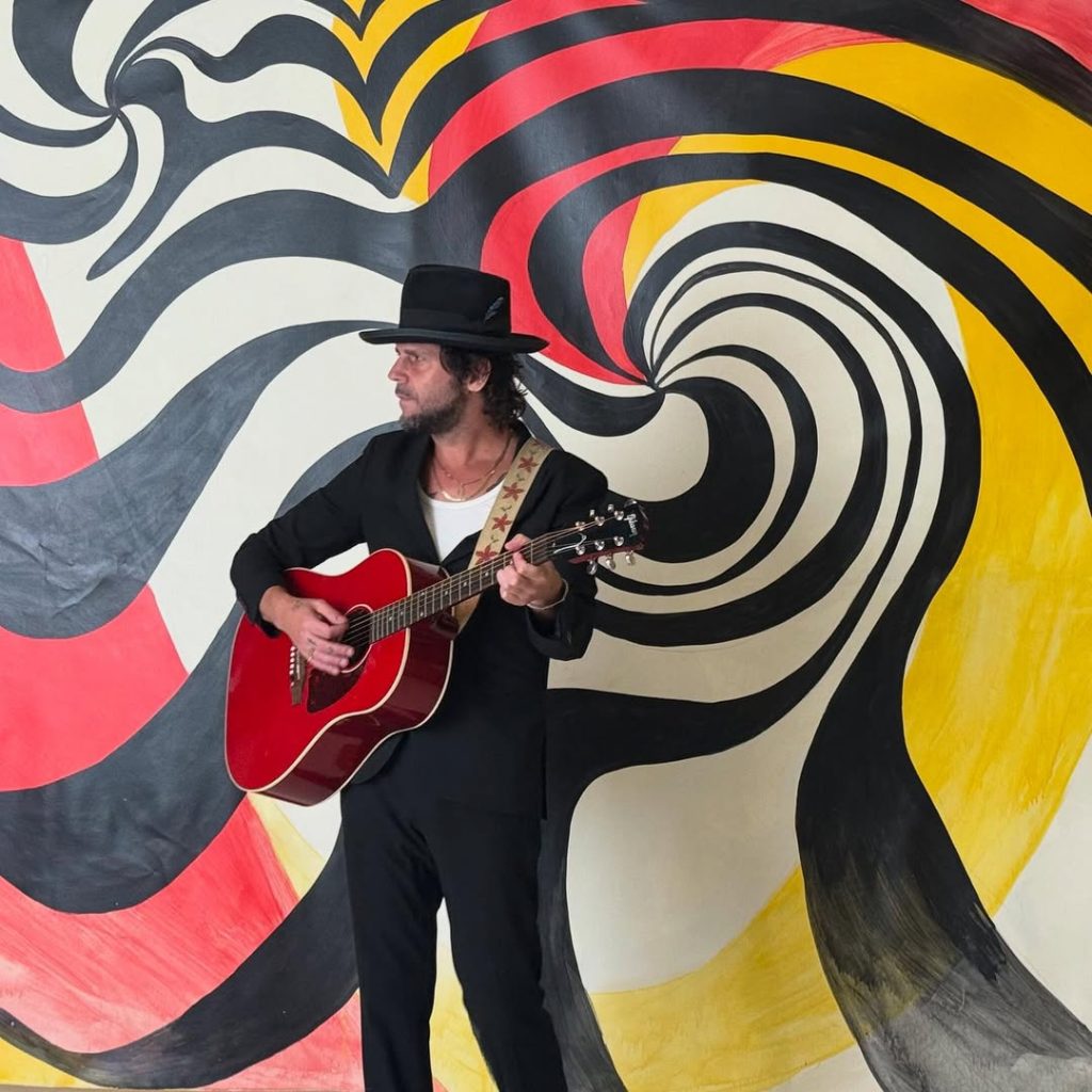 Reseña y crítica sobre Langhorne Slim y su álbum "The Dreamin' Kind", publicado en 2026.