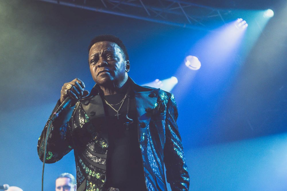 Lee fields razzmatazz