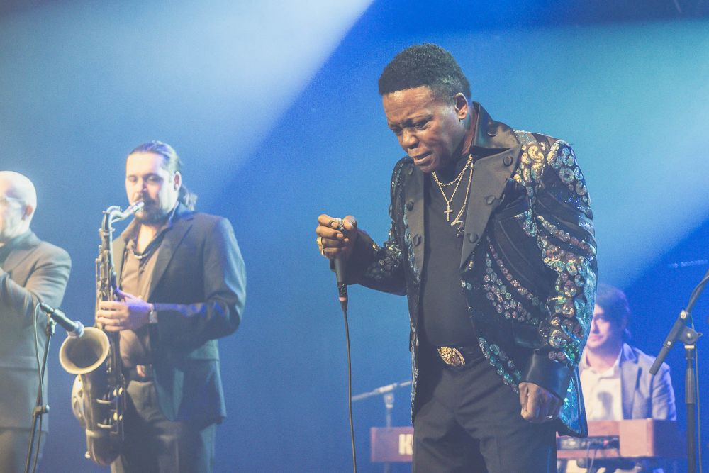 Lee fields razzmatazz