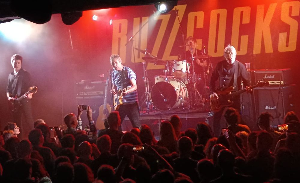 buzzcocks sala mon madrid