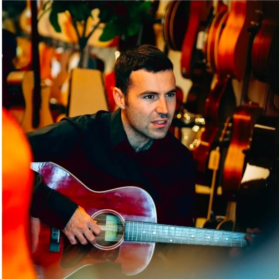 'The War Just Needs to End', nuevo single de Oscar Peris