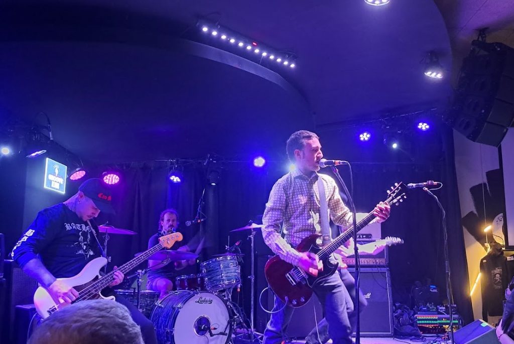John Dealer & The Coconuts