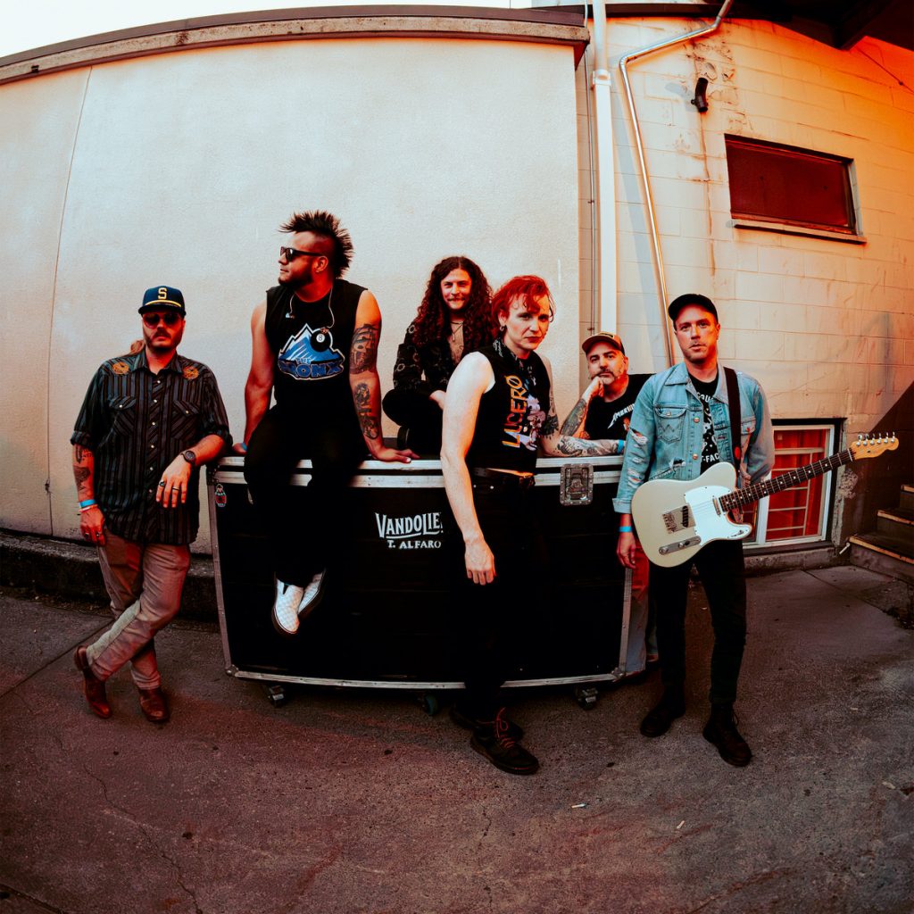 girl on the run vandoliers