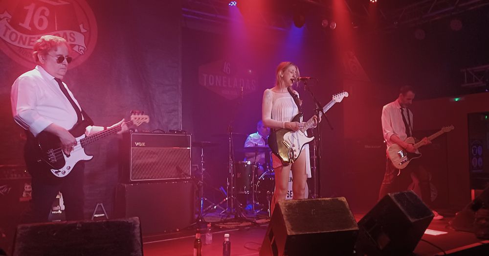 Carolina Otero & The Someone Elses