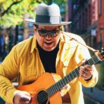 ‘It Ain't Ever Wrong to Be Free’. Otra canción de Chris Pierce para los afligidos