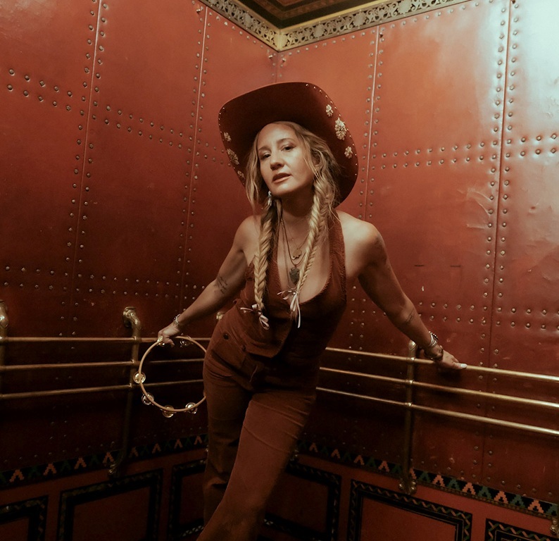 Margo Price - Days of Unrest (2026)