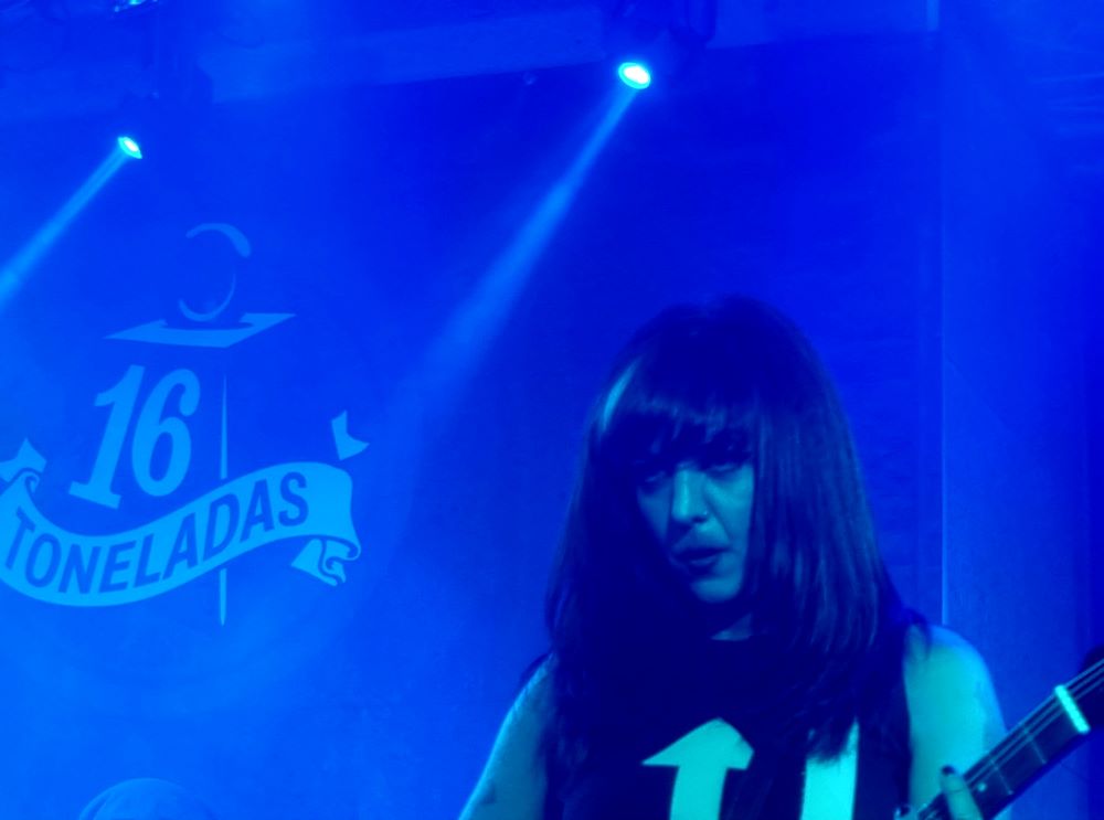 the courettes cronica concierto 16 toneladas 