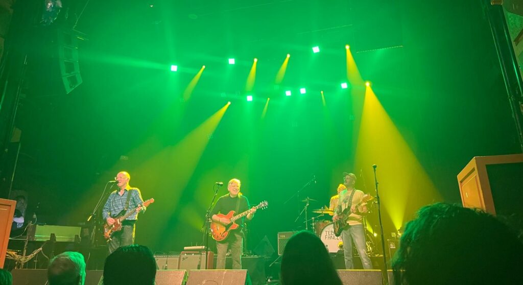 Teenage Fanclub en el Kafe Antzokia