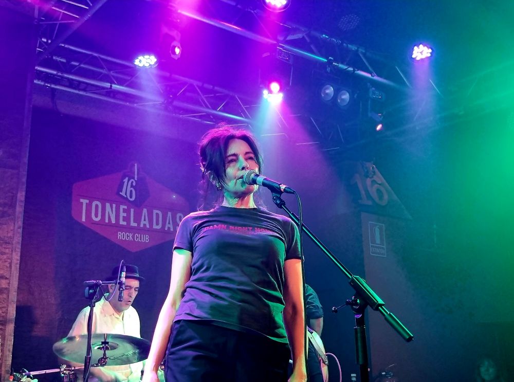 Hillbilly Moon Explosion Pickin’ Boppers 16 toneladas